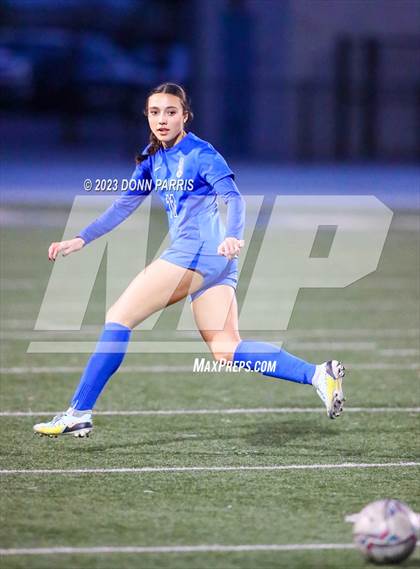 Thumbnail 1 in Charter Oak @ San Dimas photogallery.