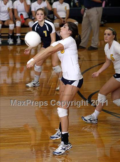 Thumbnail 3 in Midway @ Stony Point photogallery.