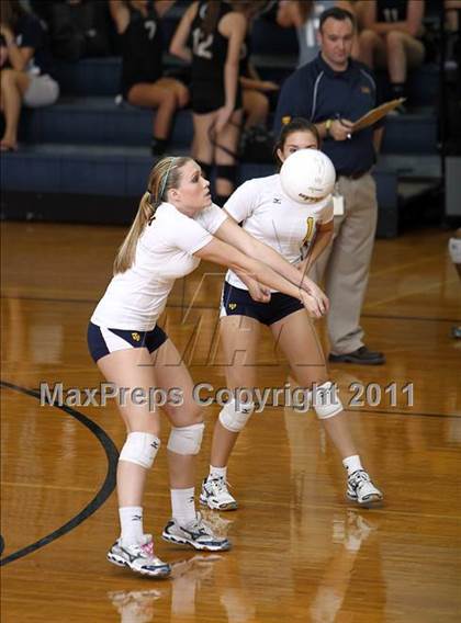 Thumbnail 3 in Midway @ Stony Point photogallery.