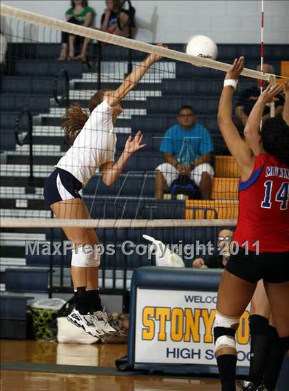 Thumbnail 2 in Midway @ Stony Point photogallery.