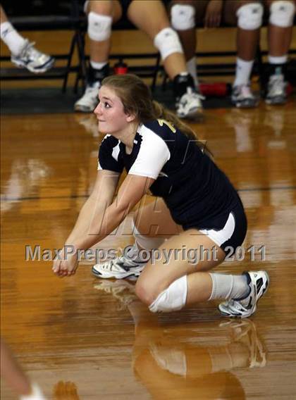 Thumbnail 3 in Midway @ Stony Point photogallery.