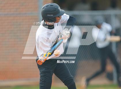 Thumbnail 3 in Lovett @ McDonough photogallery.
