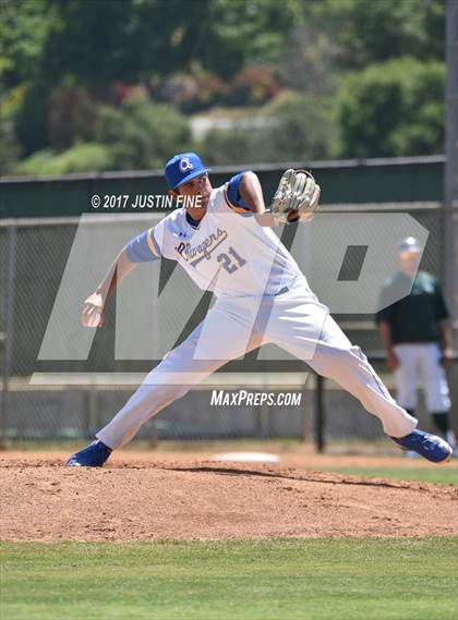 Thumbnail 2 in Agoura vs. Green Valley photogallery.