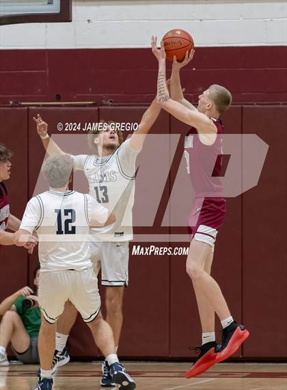 Thumbnail 1 in Ambridge vs. Rochester photogallery.