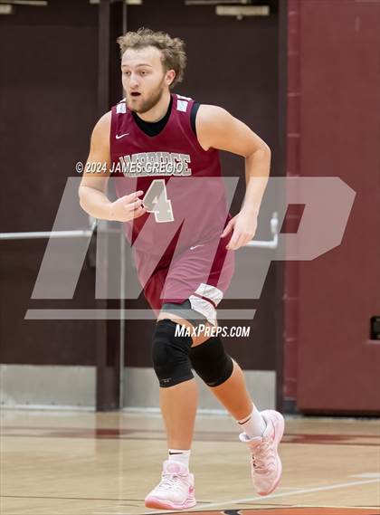Thumbnail 2 in Ambridge vs. Rochester photogallery.
