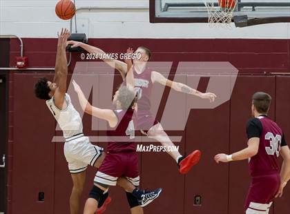Thumbnail 3 in Ambridge vs. Rochester photogallery.