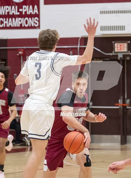 Thumbnail 2 in Ambridge vs. Rochester photogallery.