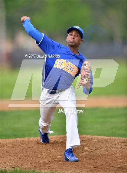 Thumbnail 3 in Kenwood @ Simeon photogallery.