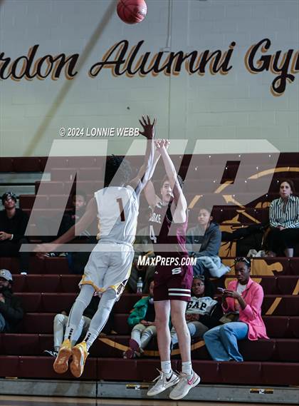 Thumbnail 1 in Scarsdale vs Mount Vernon photogallery.