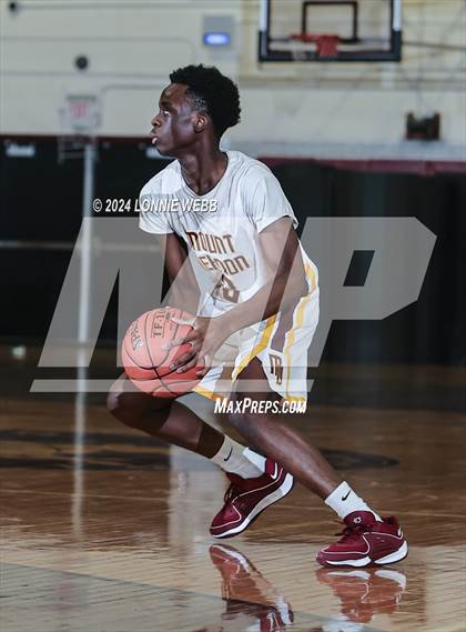 Thumbnail 1 in Scarsdale vs Mount Vernon photogallery.