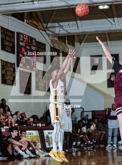 Thumbnail 3 in Scarsdale vs Mount Vernon photogallery.