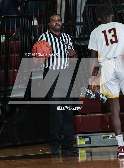 Thumbnail 2 in Scarsdale vs Mount Vernon photogallery.