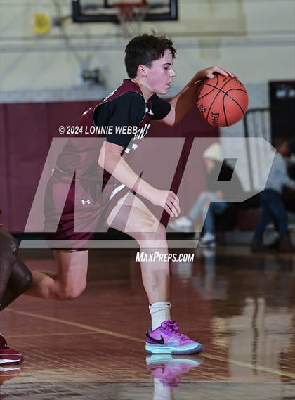 Thumbnail 1 in Scarsdale vs Mount Vernon photogallery.