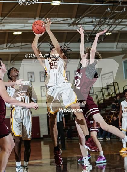 Thumbnail 2 in Scarsdale vs Mount Vernon photogallery.