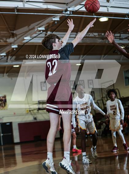 Thumbnail 3 in Scarsdale vs Mount Vernon photogallery.