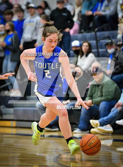 Thumbnail 2 in Toutle Lake vs Adna (WIAA 2B District Playoff) photogallery.