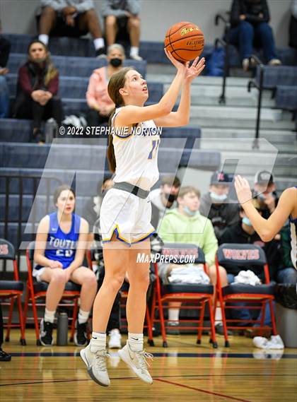 Thumbnail 1 in Toutle Lake vs Adna (WIAA 2B District Playoff) photogallery.