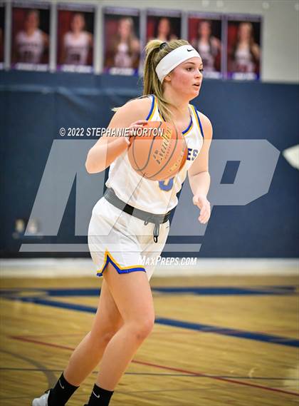 Thumbnail 2 in Toutle Lake vs Adna (WIAA 2B District Playoff) photogallery.