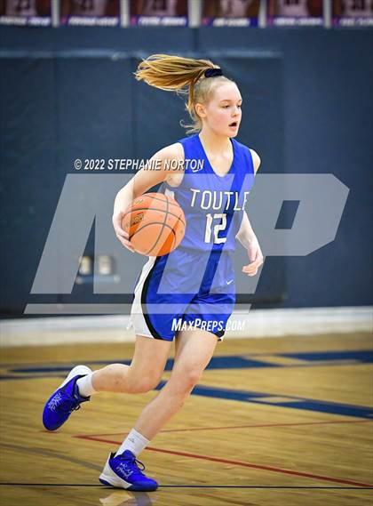 Thumbnail 3 in Toutle Lake vs Adna (WIAA 2B District Playoff) photogallery.