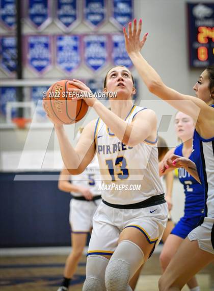 Thumbnail 1 in Toutle Lake vs Adna (WIAA 2B District Playoff) photogallery.