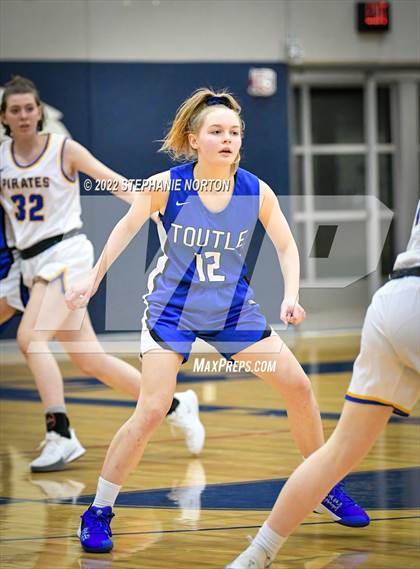 Thumbnail 2 in Toutle Lake vs Adna (WIAA 2B District Playoff) photogallery.