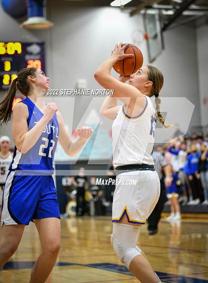 Thumbnail 1 in Toutle Lake vs Adna (WIAA 2B District Playoff) photogallery.