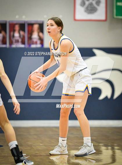 Thumbnail 1 in Toutle Lake vs Adna (WIAA 2B District Playoff) photogallery.