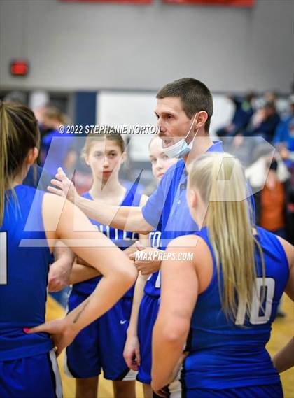 Thumbnail 3 in Toutle Lake vs Adna (WIAA 2B District Playoff) photogallery.