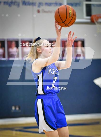 Thumbnail 3 in Toutle Lake vs Adna (WIAA 2B District Playoff) photogallery.