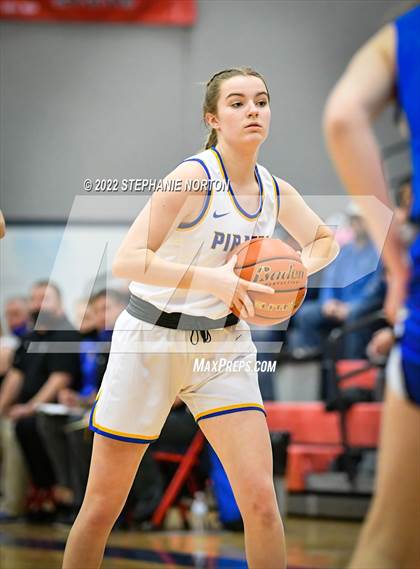 Thumbnail 2 in Toutle Lake vs Adna (WIAA 2B District Playoff) photogallery.