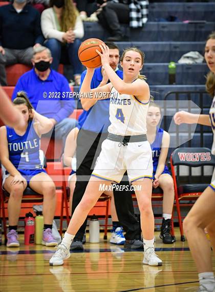 Thumbnail 3 in Toutle Lake vs Adna (WIAA 2B District Playoff) photogallery.