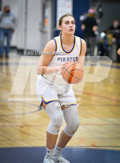 Thumbnail 1 in Toutle Lake vs Adna (WIAA 2B District Playoff) photogallery.