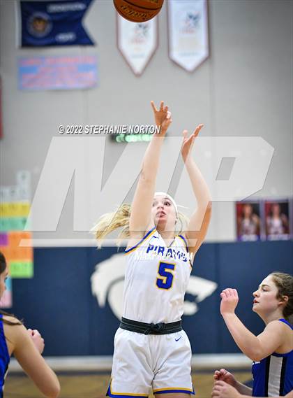 Thumbnail 2 in Toutle Lake vs Adna (WIAA 2B District Playoff) photogallery.