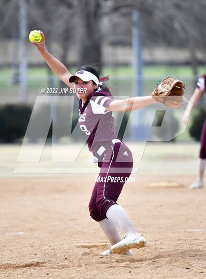 Thumbnail 2 in Midland Legacy vs Dripping Springs (Brenham Tournament) photogallery.