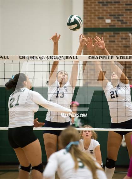 Thumbnail 2 in Ursuline Academy @ Archbishop Chapelle photogallery.