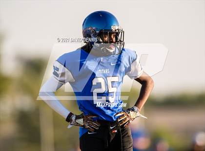 Thumbnail 3 in Tulare Western @ Frontier photogallery.