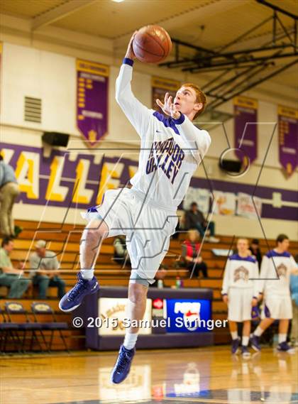 Thumbnail 1 in De Anza @ Amador Valley (Amador Valley Tournament) photogallery.
