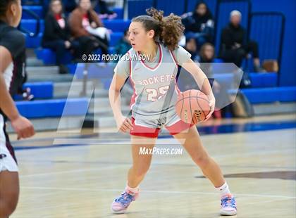 Thumbnail 2 in Pearland vs Judson (McDonald's Texas Invitational) photogallery.
