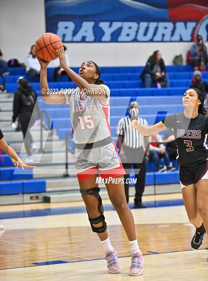 Thumbnail 2 in Pearland vs Judson (McDonald's Texas Invitational) photogallery.