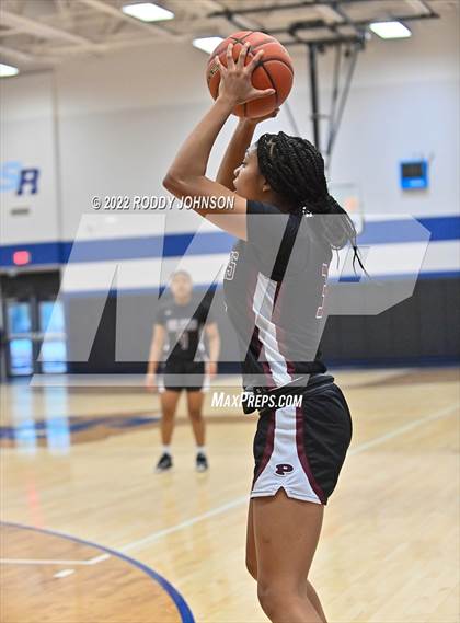 Thumbnail 1 in Pearland vs Judson (McDonald's Texas Invitational) photogallery.