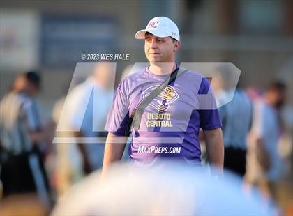 Thumbnail 2 in Grenada @ DeSoto Central photogallery.