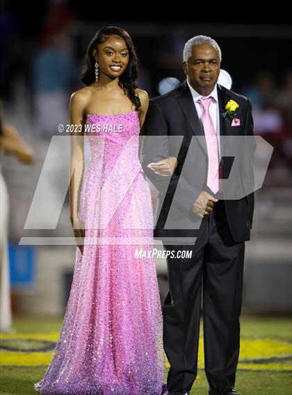 Thumbnail 3 in Grenada @ DeSoto Central photogallery.