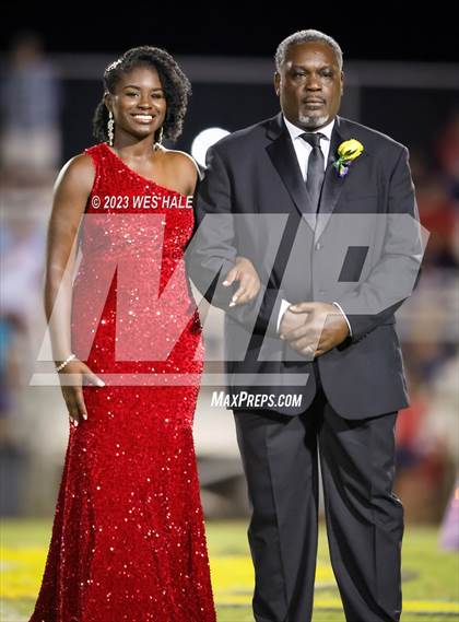 Thumbnail 2 in Grenada @ DeSoto Central photogallery.