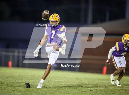 Thumbnail 2 in Grenada @ DeSoto Central photogallery.