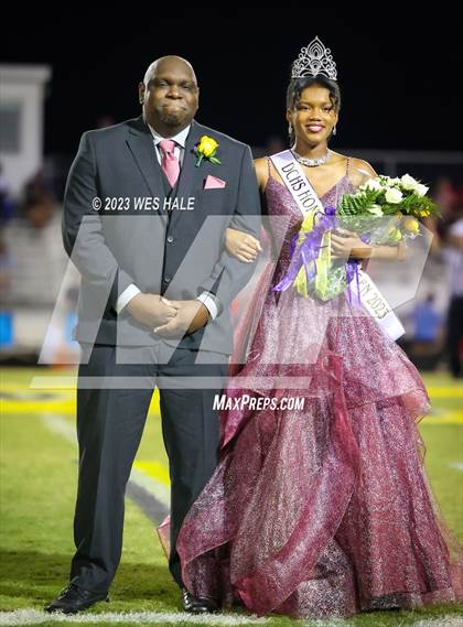 Thumbnail 2 in Grenada @ DeSoto Central photogallery.