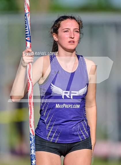 Thumbnail 3 in UIL 6A Track & Field Area 21&22 (Pole Vault) photogallery.
