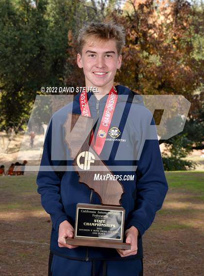 Thumbnail 1 in CIF State Cross Country Championships (Boys Awards) photogallery.