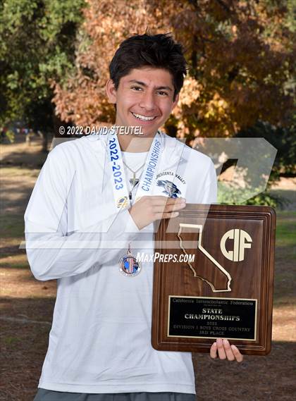 Thumbnail 2 in CIF State Cross Country Championships (Boys Awards) photogallery.
