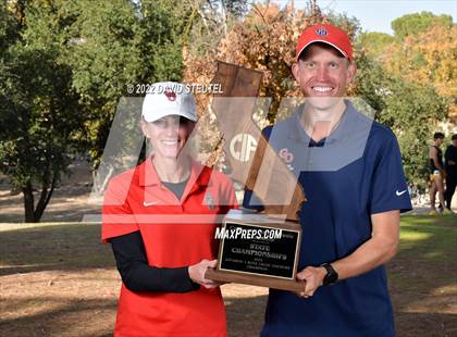 Thumbnail 1 in CIF State Cross Country Championships (Boys Awards) photogallery.