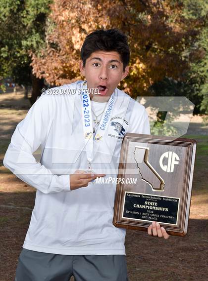 Thumbnail 1 in CIF State Cross Country Championships (Boys Awards) photogallery.